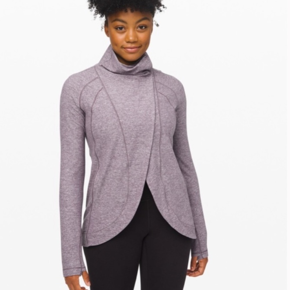 🍋Lululemon Ready to rulu wrap (white/cream)